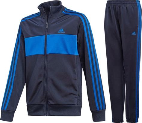 trainingspak maat 140 adidas